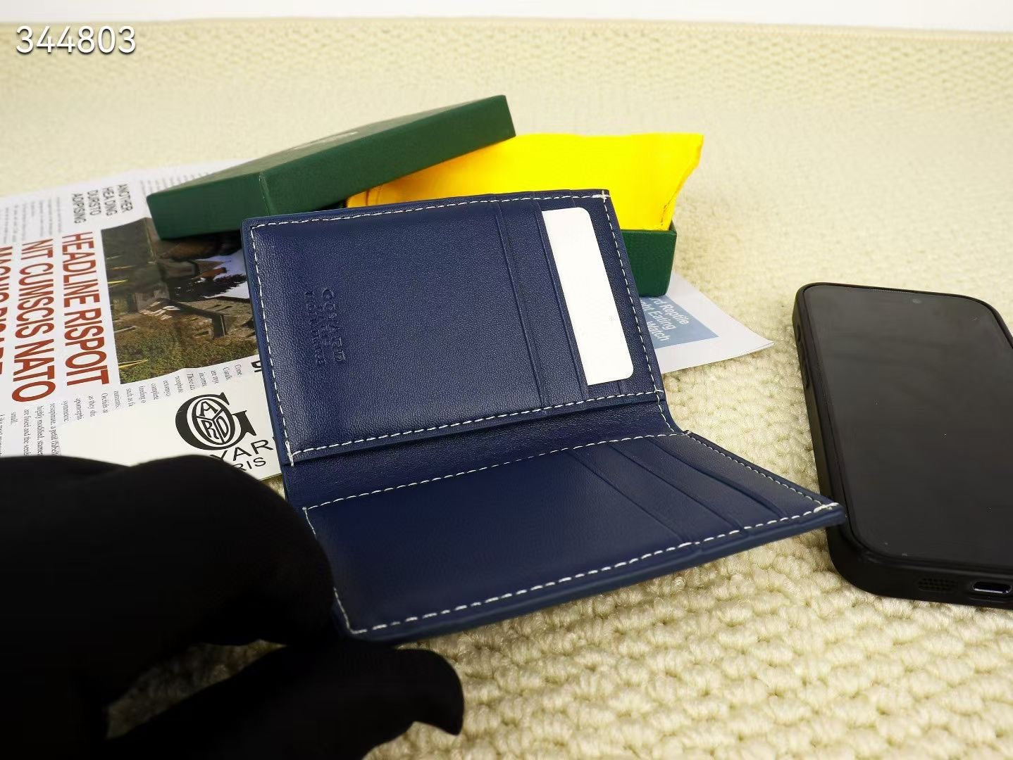 Wallet famous brand G