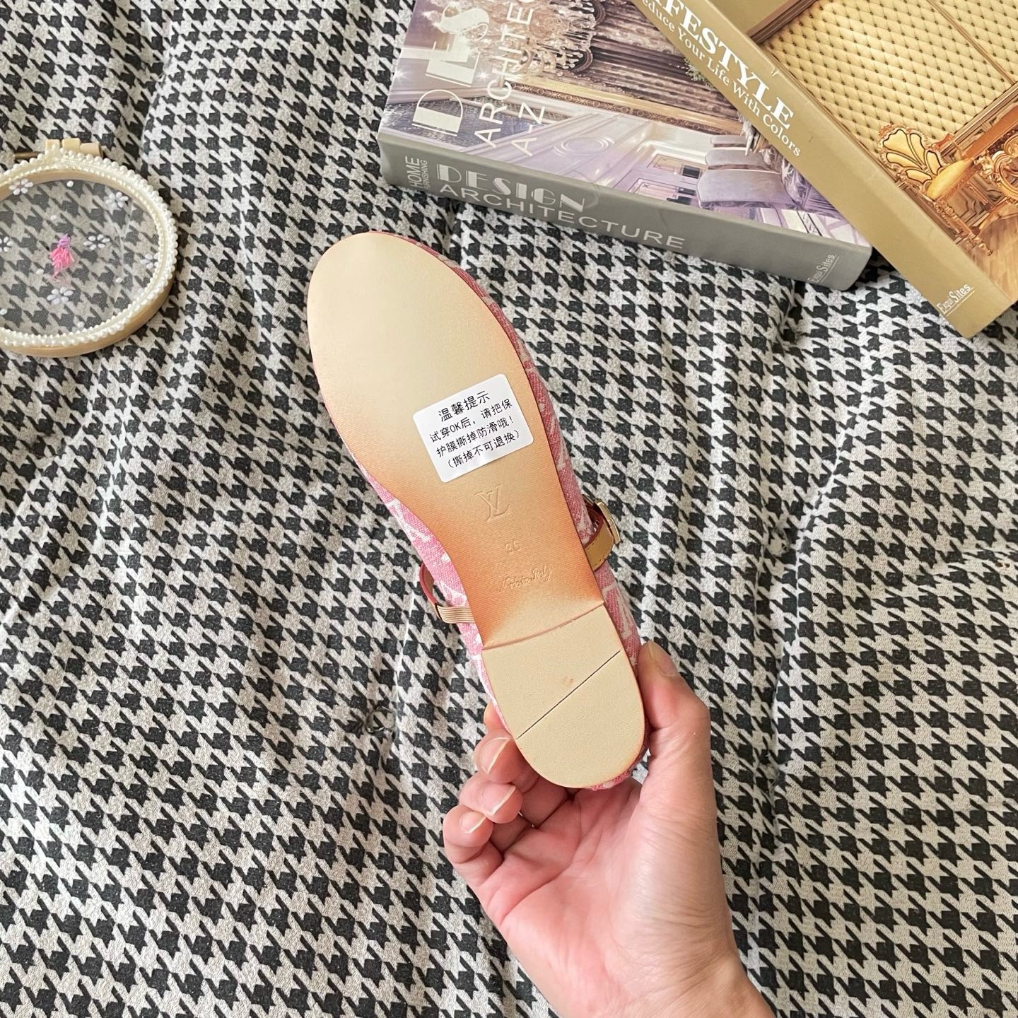 LV shoes ( Pre order )