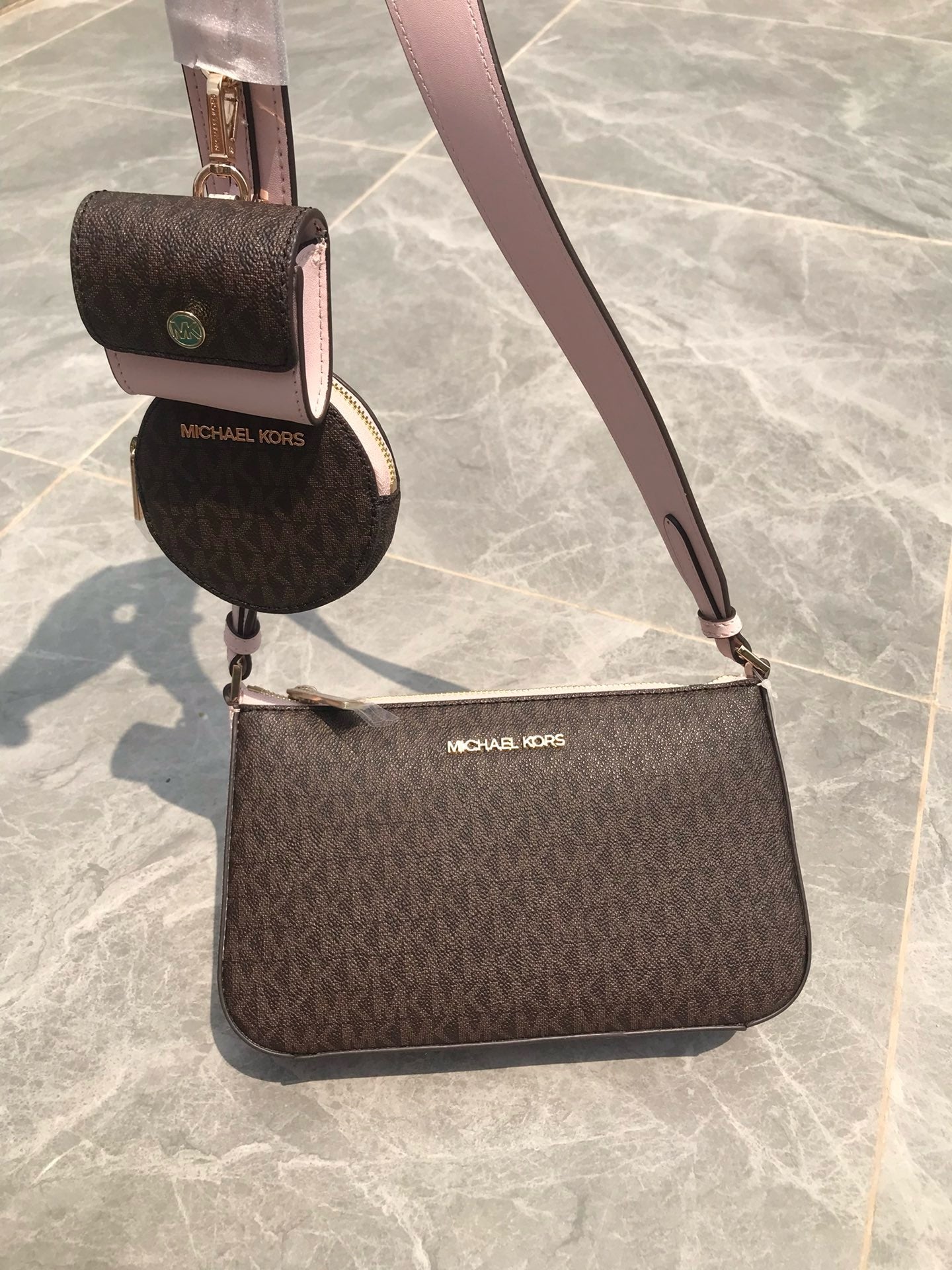 MK three-in-one bag  ( Pre order )