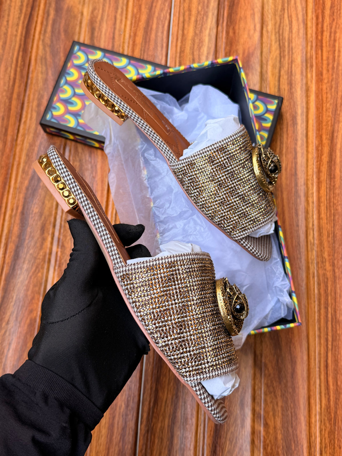 K famous brand slipper