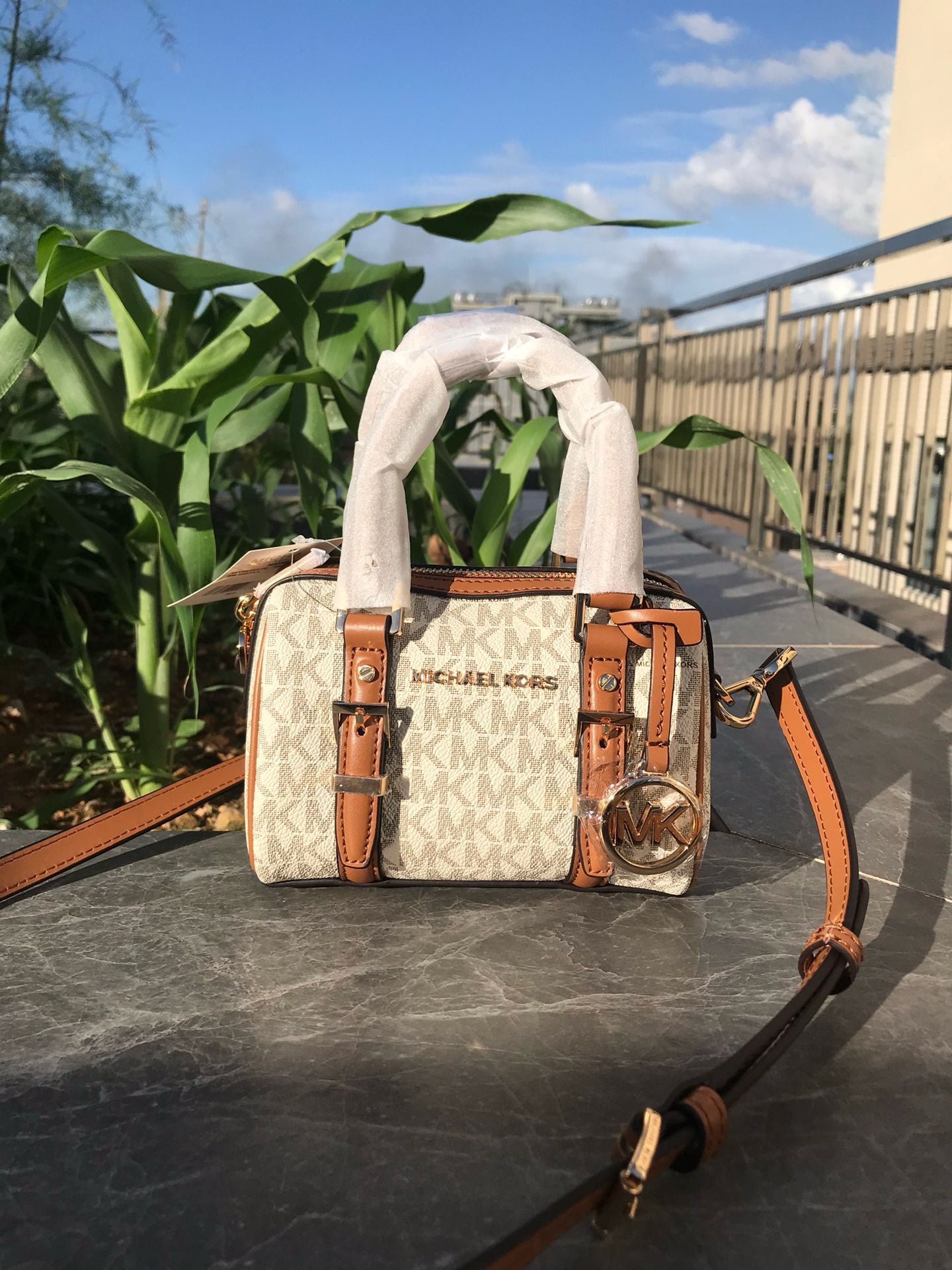 Mini handbag crossbody  ( Pre order )