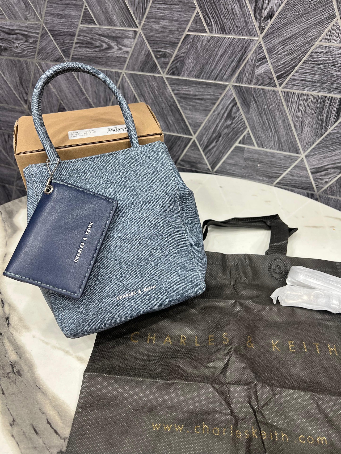 Charles & Keith bag ( 4 colors )