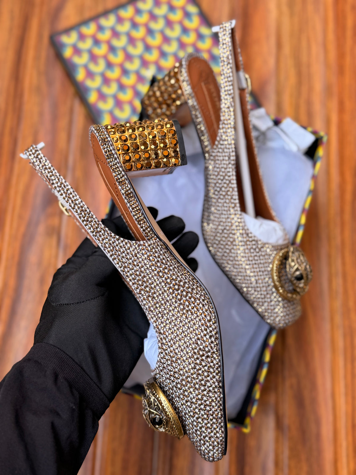 K famous brand pumps/heel