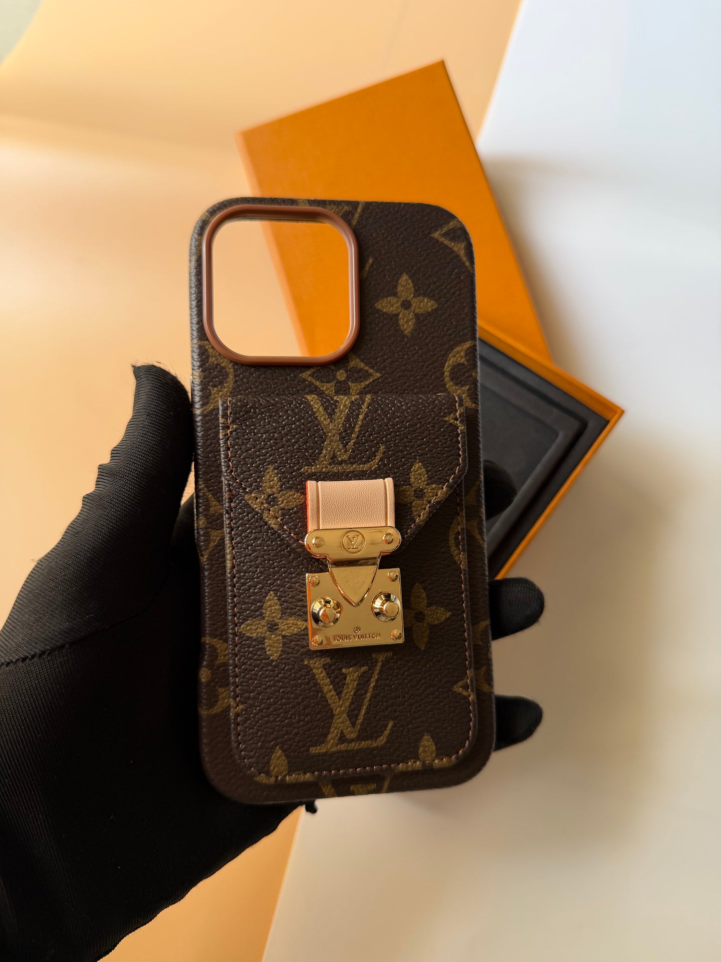 iphone back cover 17/16/15/14/13
