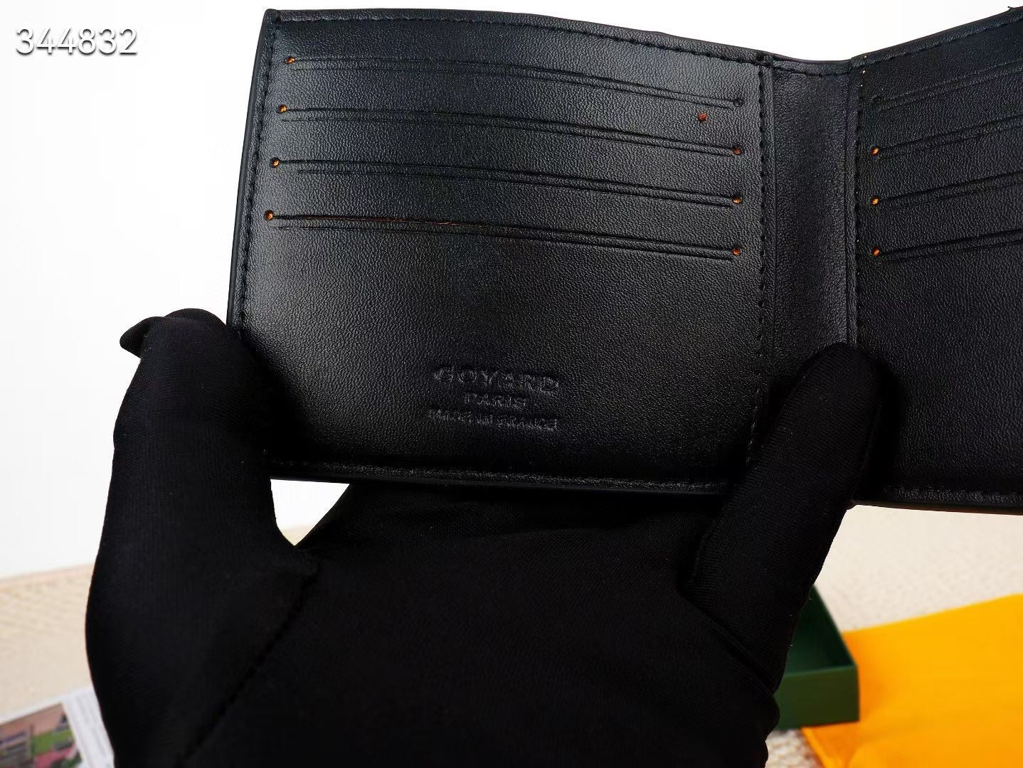Wallet famous brand G