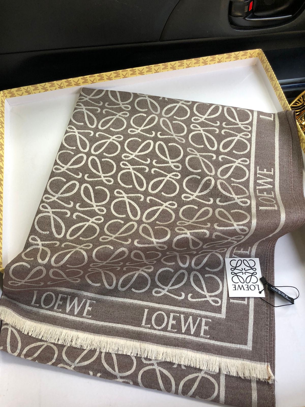 Loewe scarves/stole ( 7 colors )
