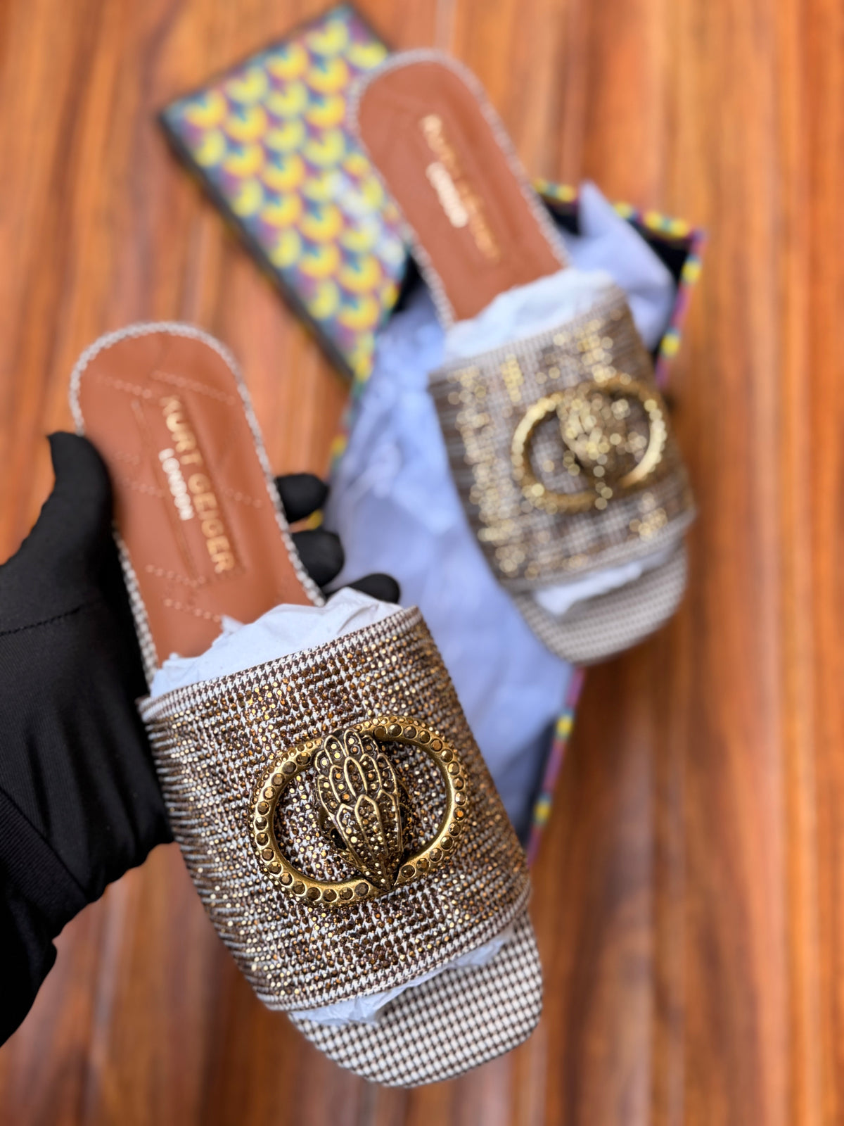 K famous brand slipper