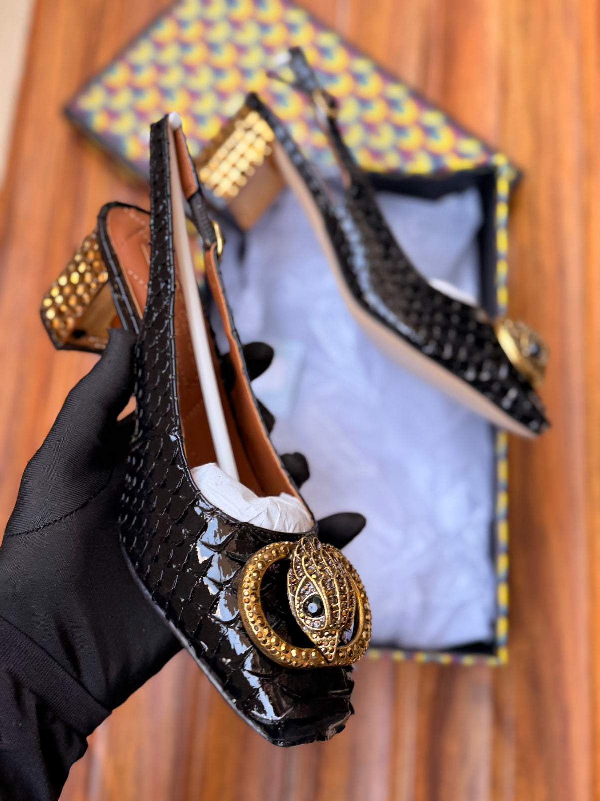 K famous brand pumps/heel