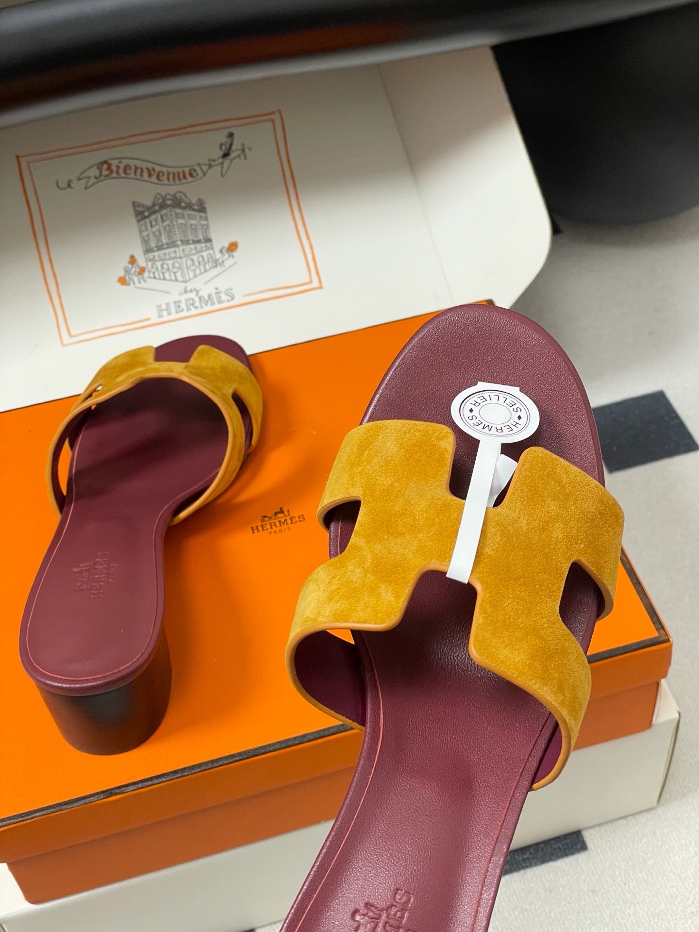 H oran famous brand slipper