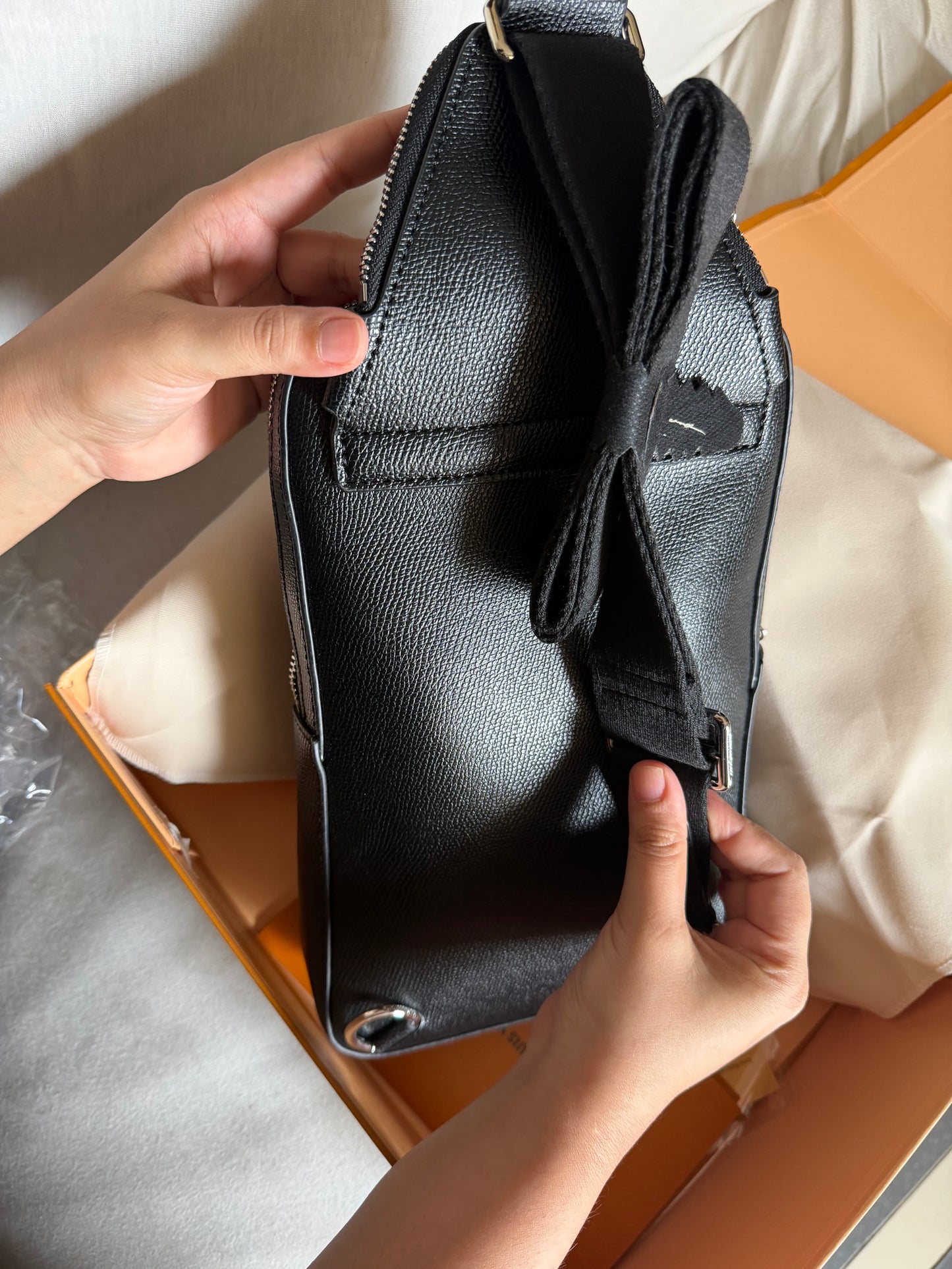famous brand travel bag