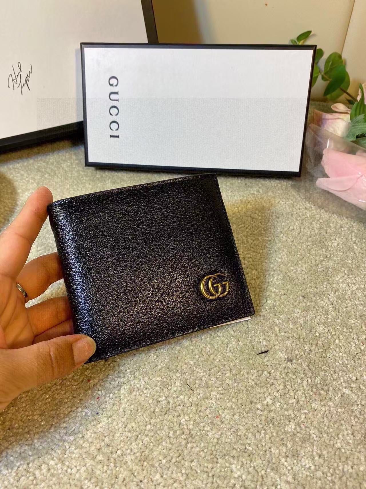 Wallet famous brand