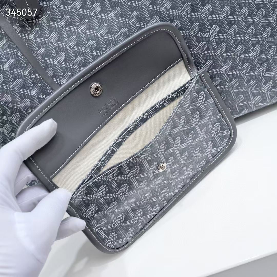 G brand bag famous brand ( Pre order )