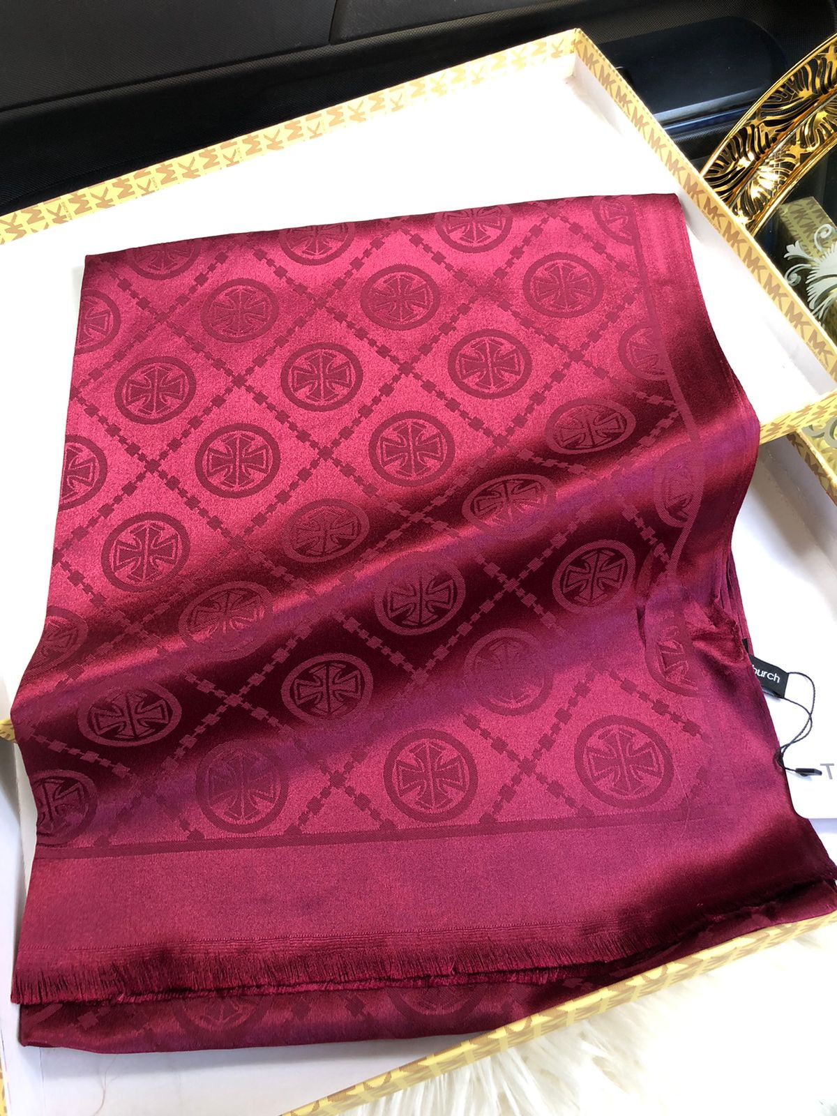 Tory burch scarves/stole ( 7 colors )