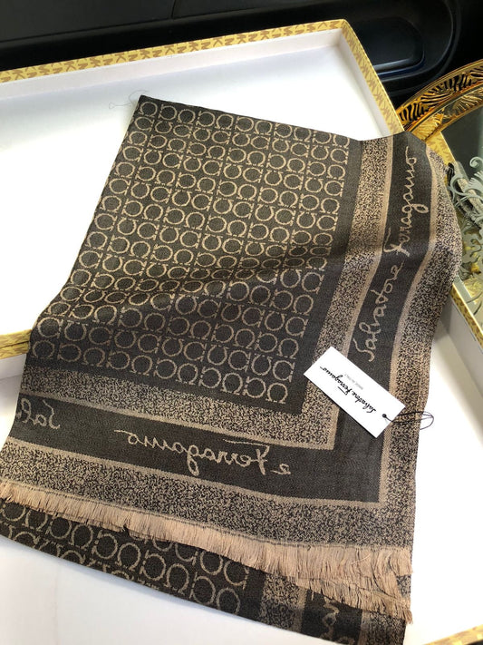 CD famous brand scarves/shawls ( 8 colors )