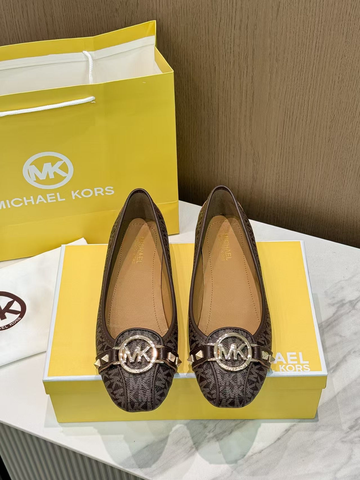 M K pumps ( 3 colors )