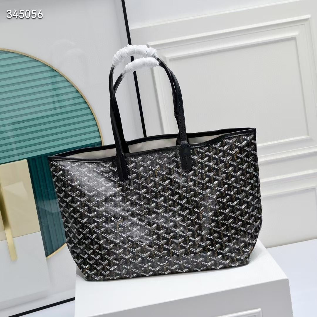 G brand bag famous brand ( Pre order )