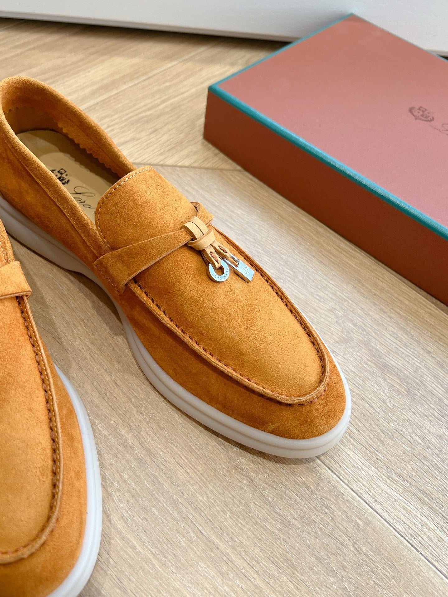 Loro Piana new edition