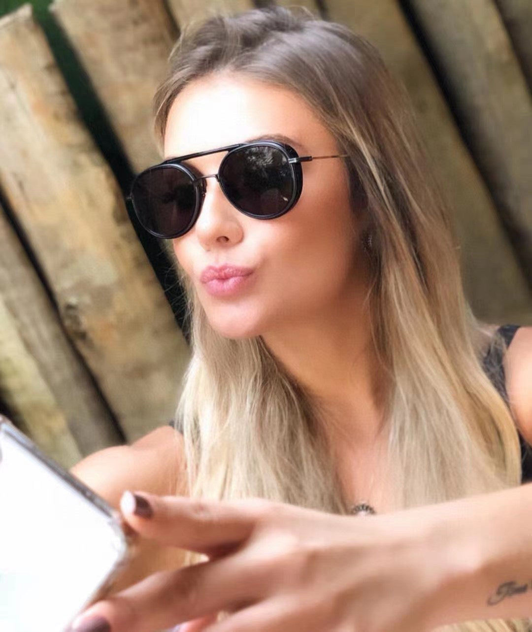 D famous brand sunglasses ( 5 colors shade )