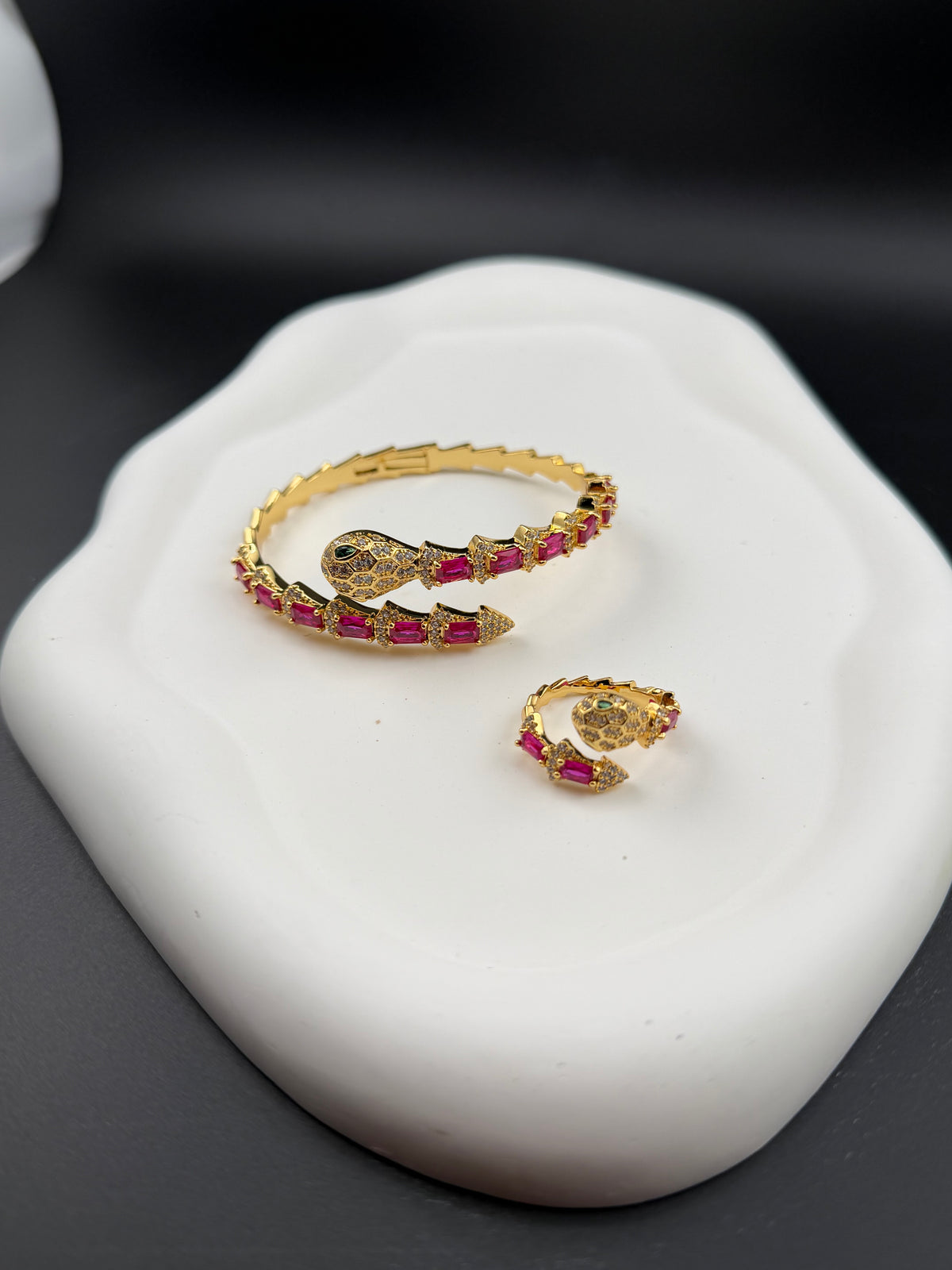 B famous brand bangle with ring ( 5 colors )