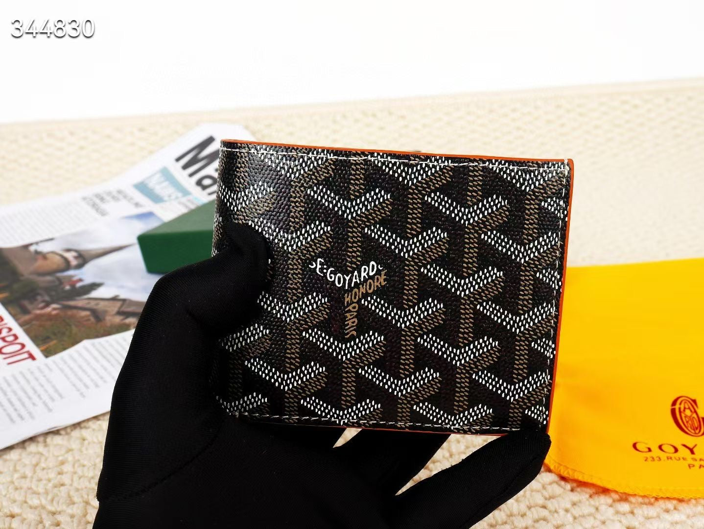 Wallet famous brand G