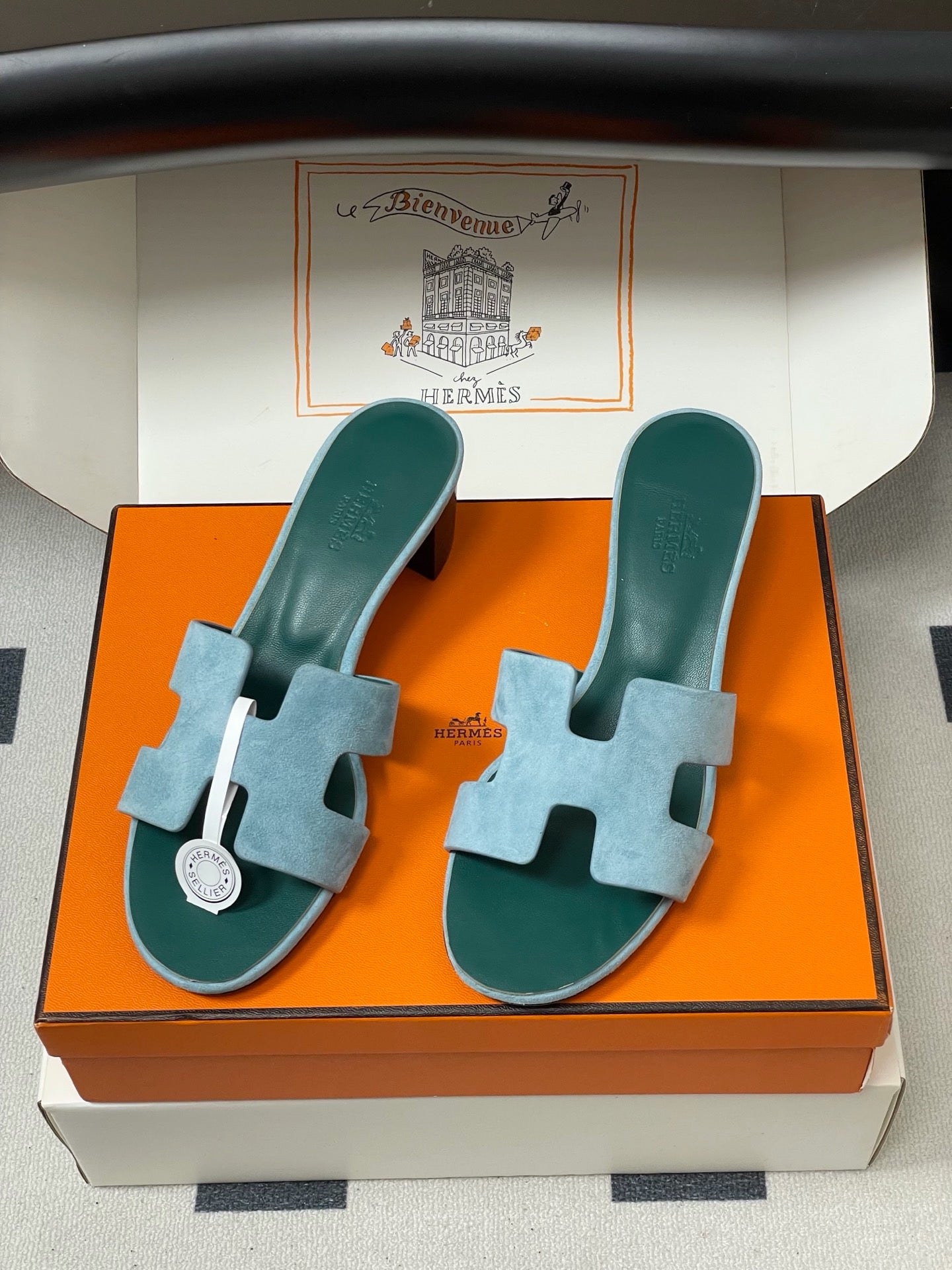 H oran famous brand slipper