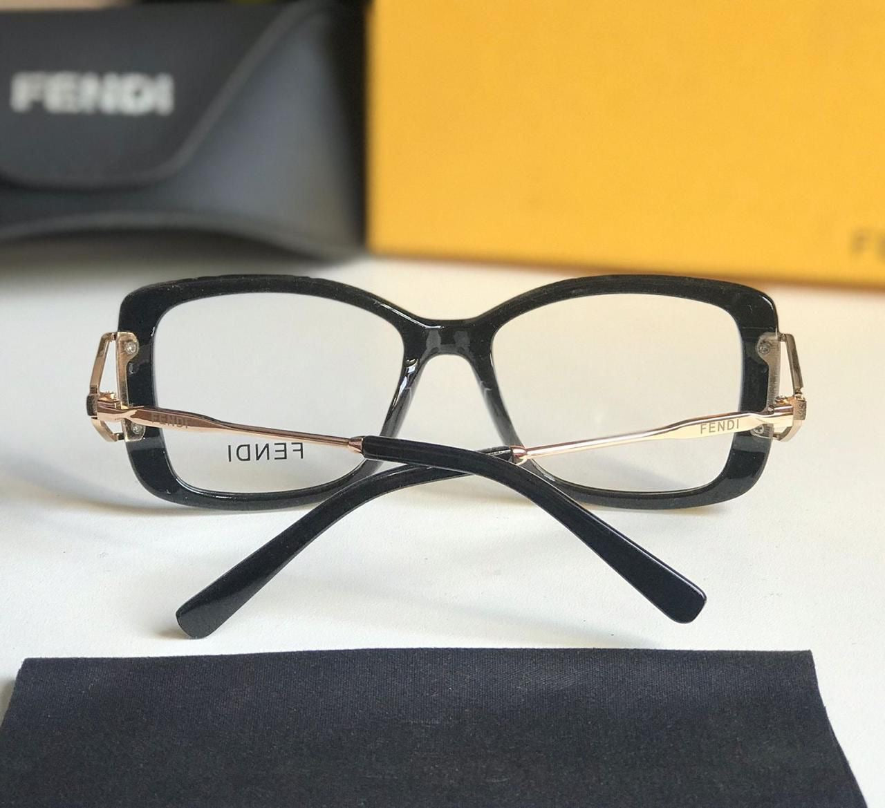 Famous brand glasses ( 2 colors)