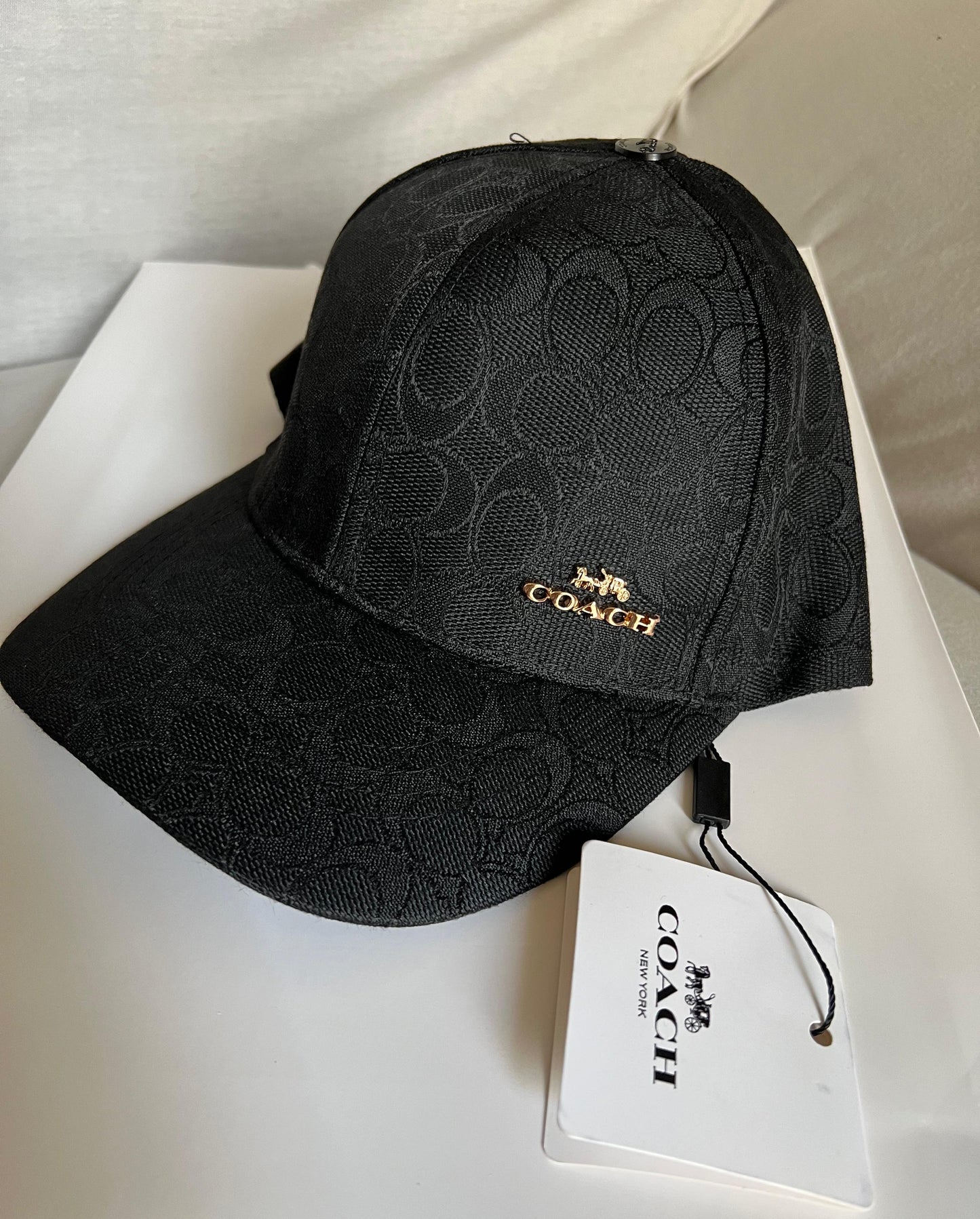 Cap famous brand