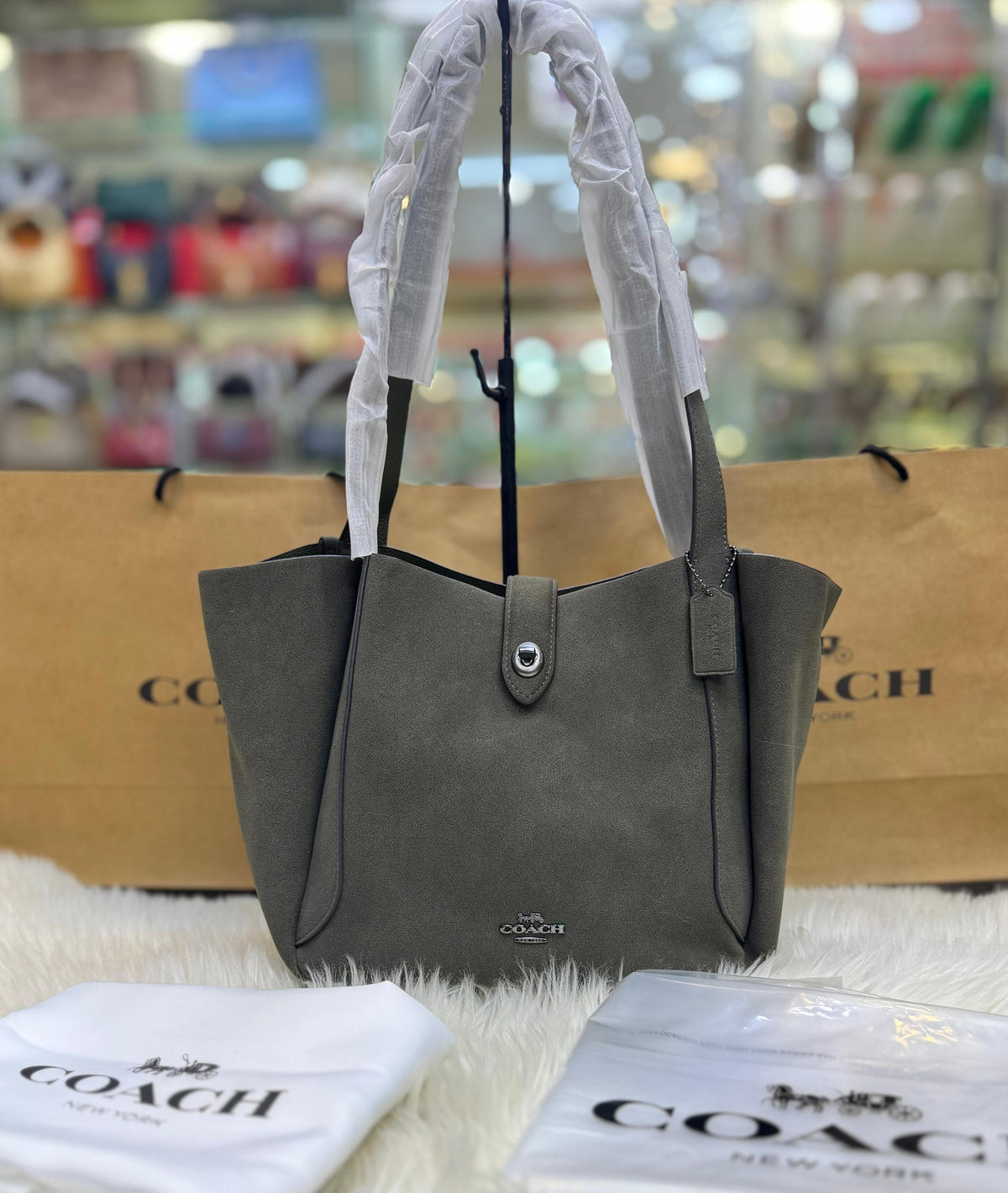 C famous brand bag ( 3 colors )