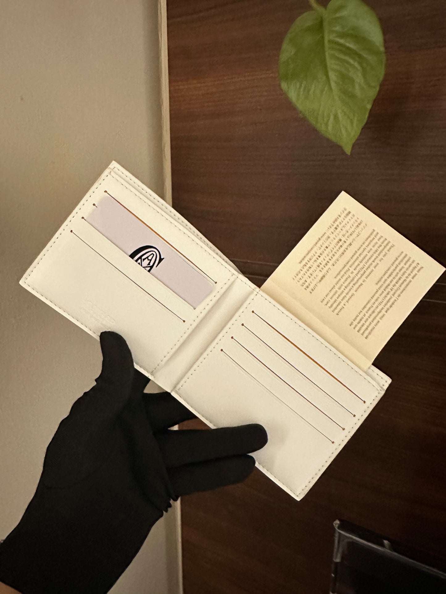 Wallat famous brand G