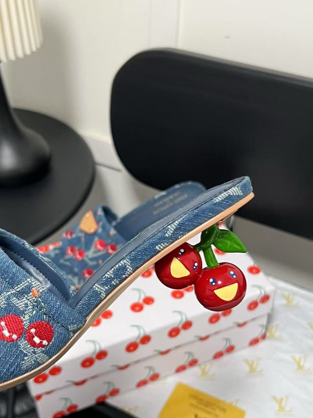 LV cherry heels ( pre order )