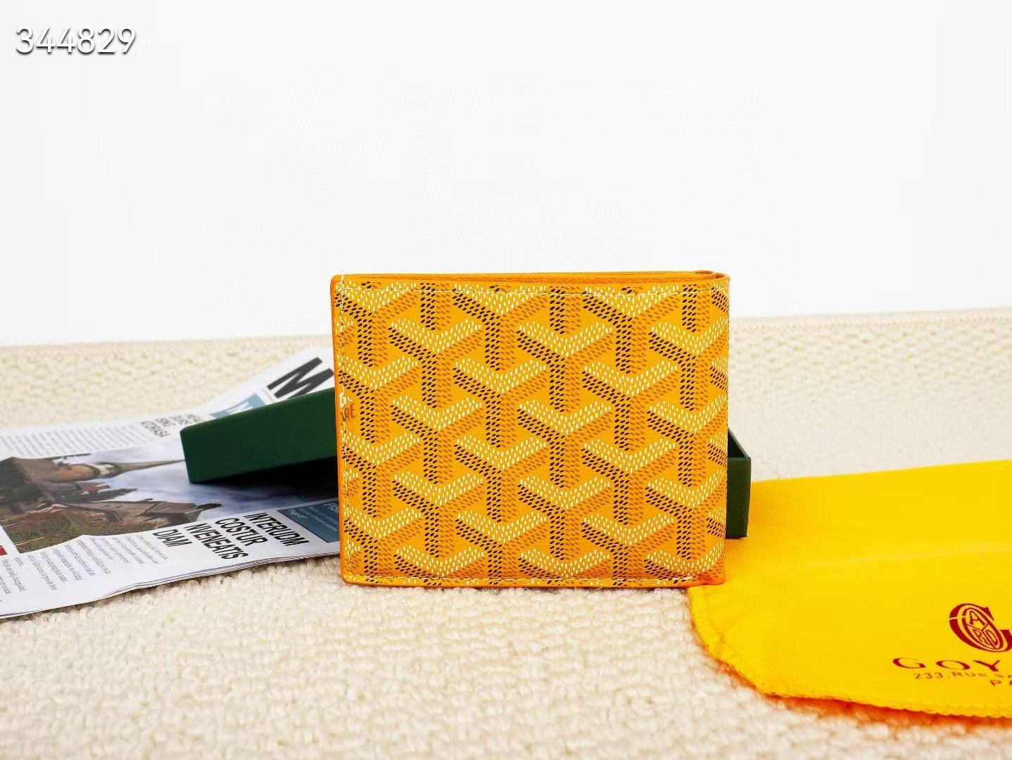 Wallet famous brand G