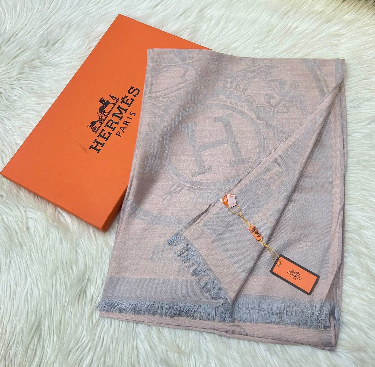 Hermes scarves/stole