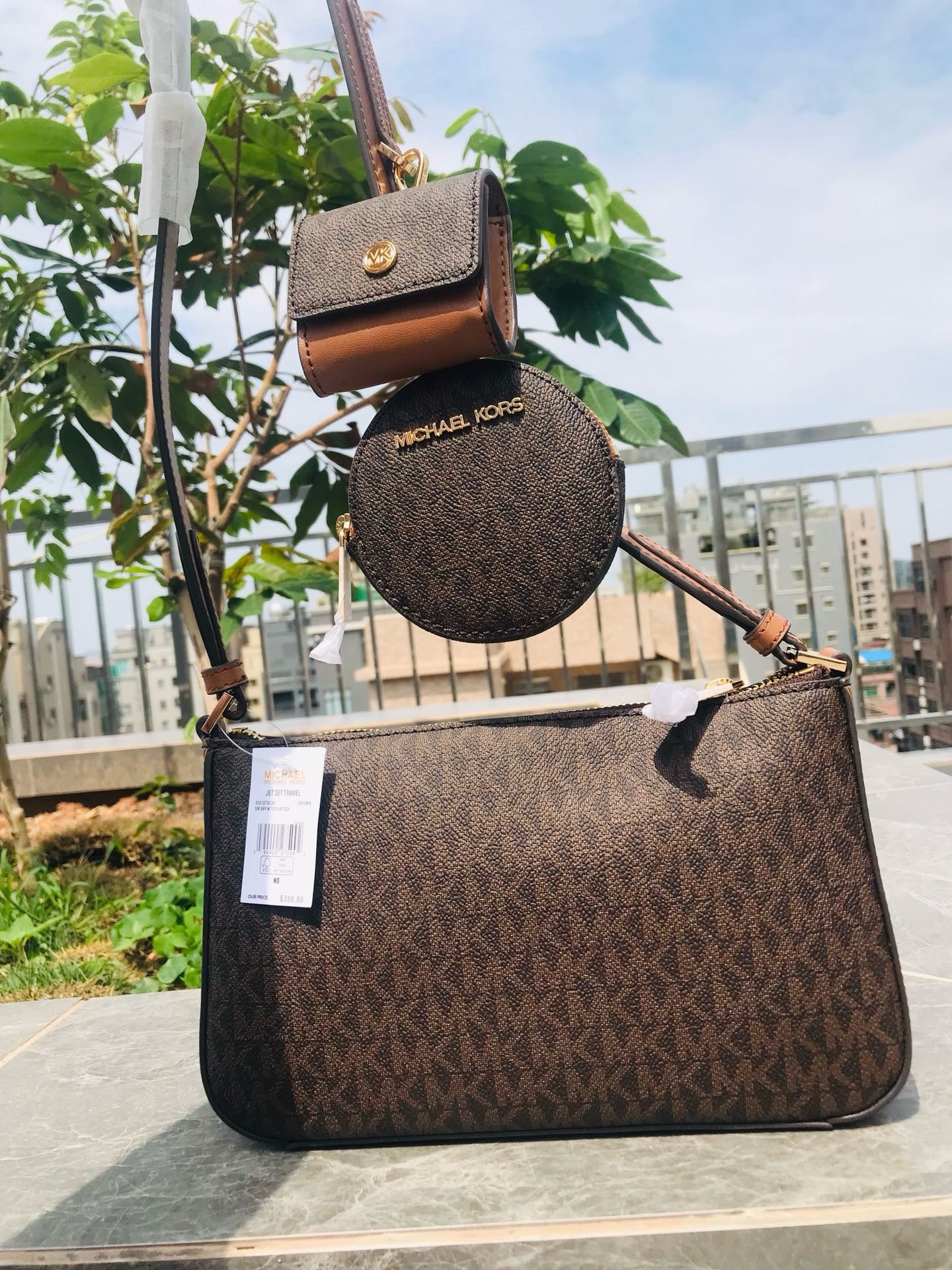 MK three-in-one bag  ( Pre order )