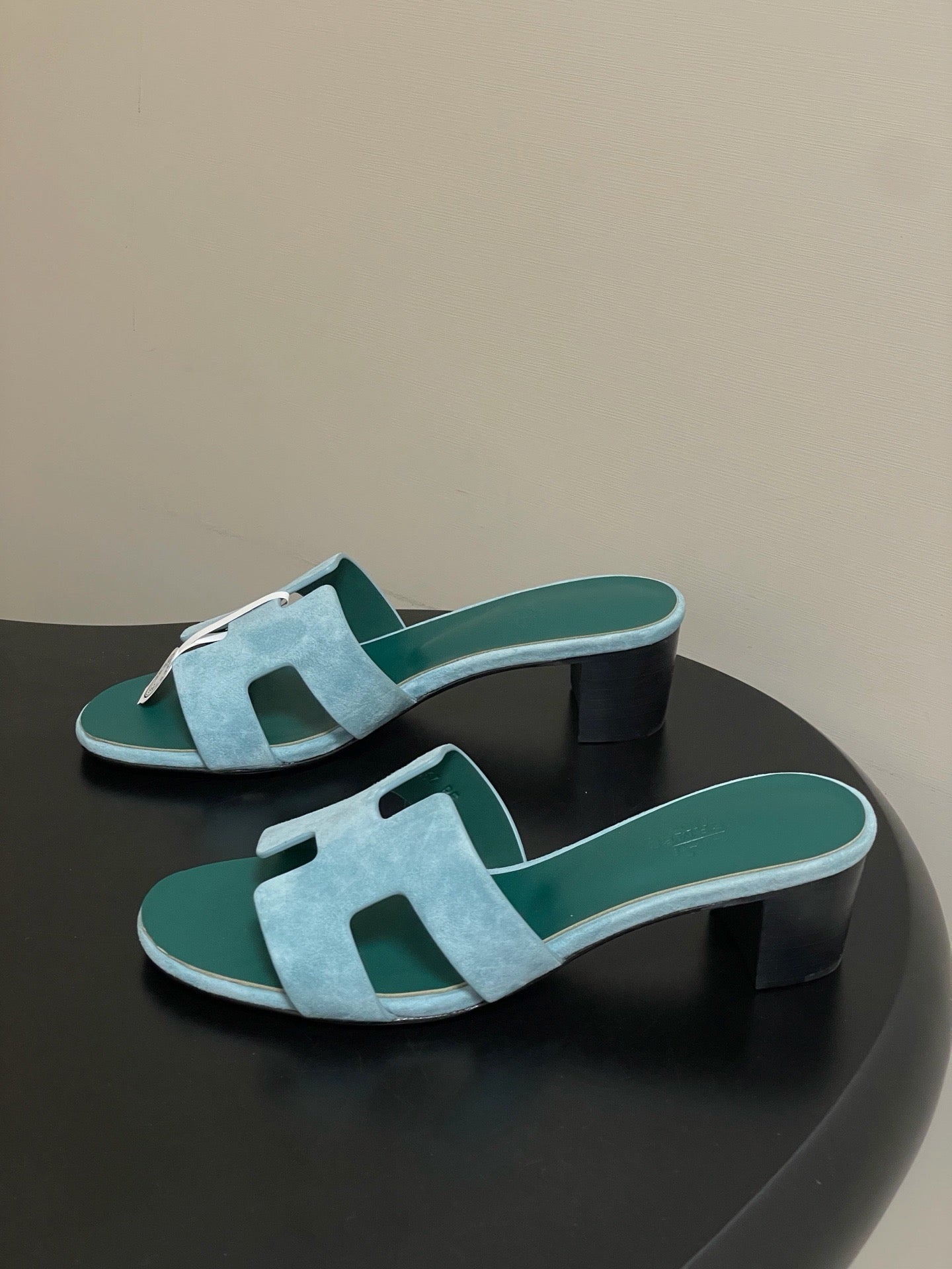 H oran famous brand slipper