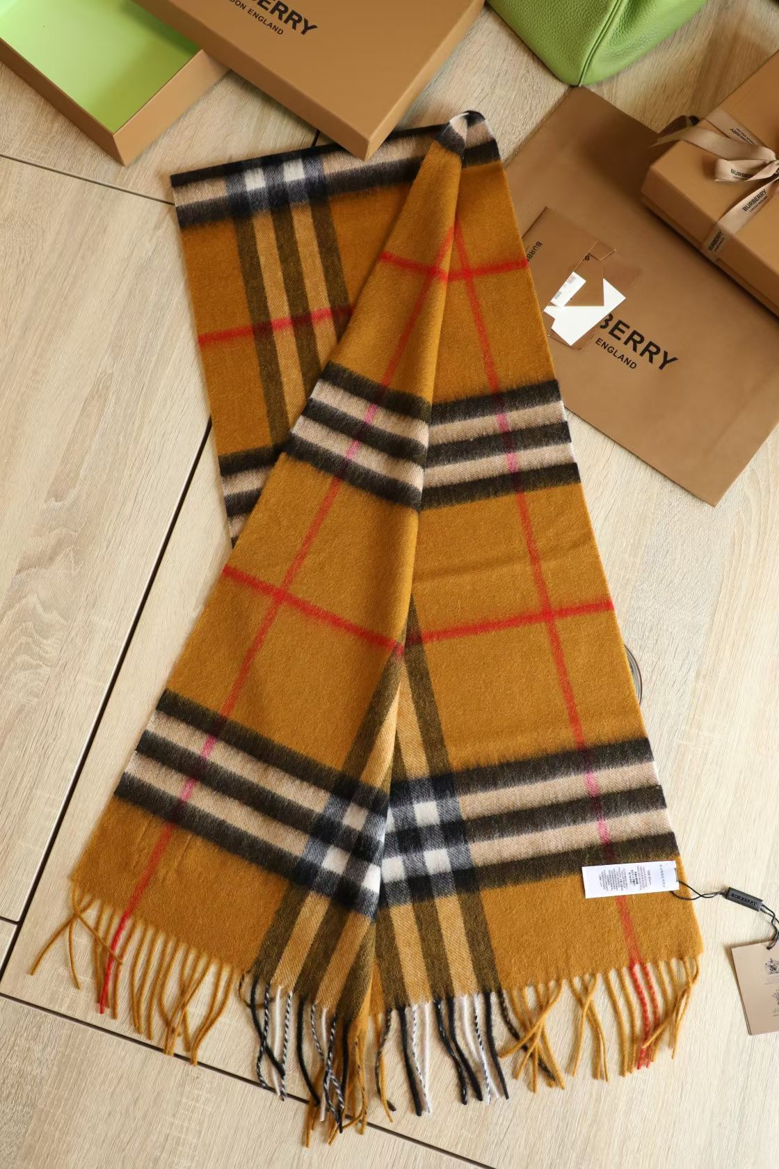 Burberry scarf/muffler