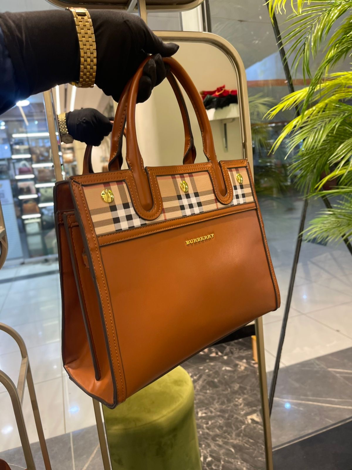 B famous brand bag ( 3 colors )