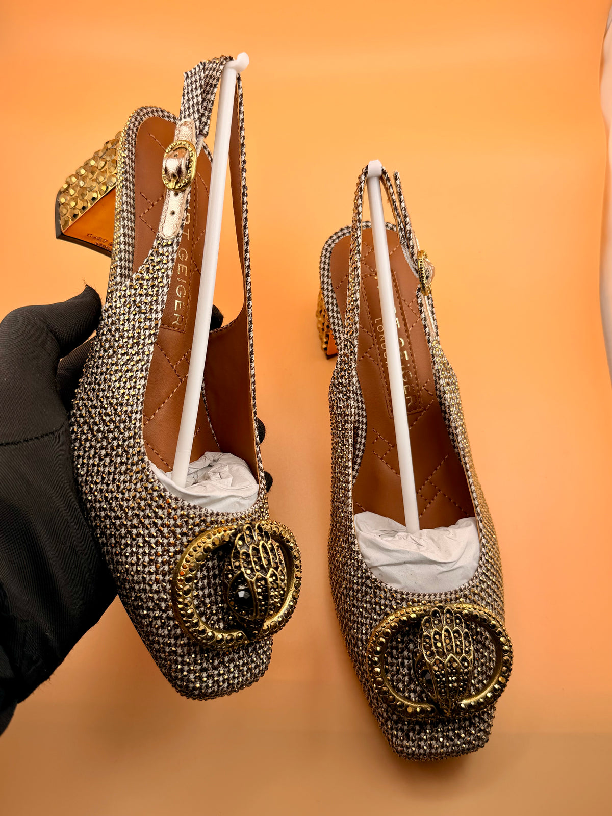 K famous brand pumps/heel