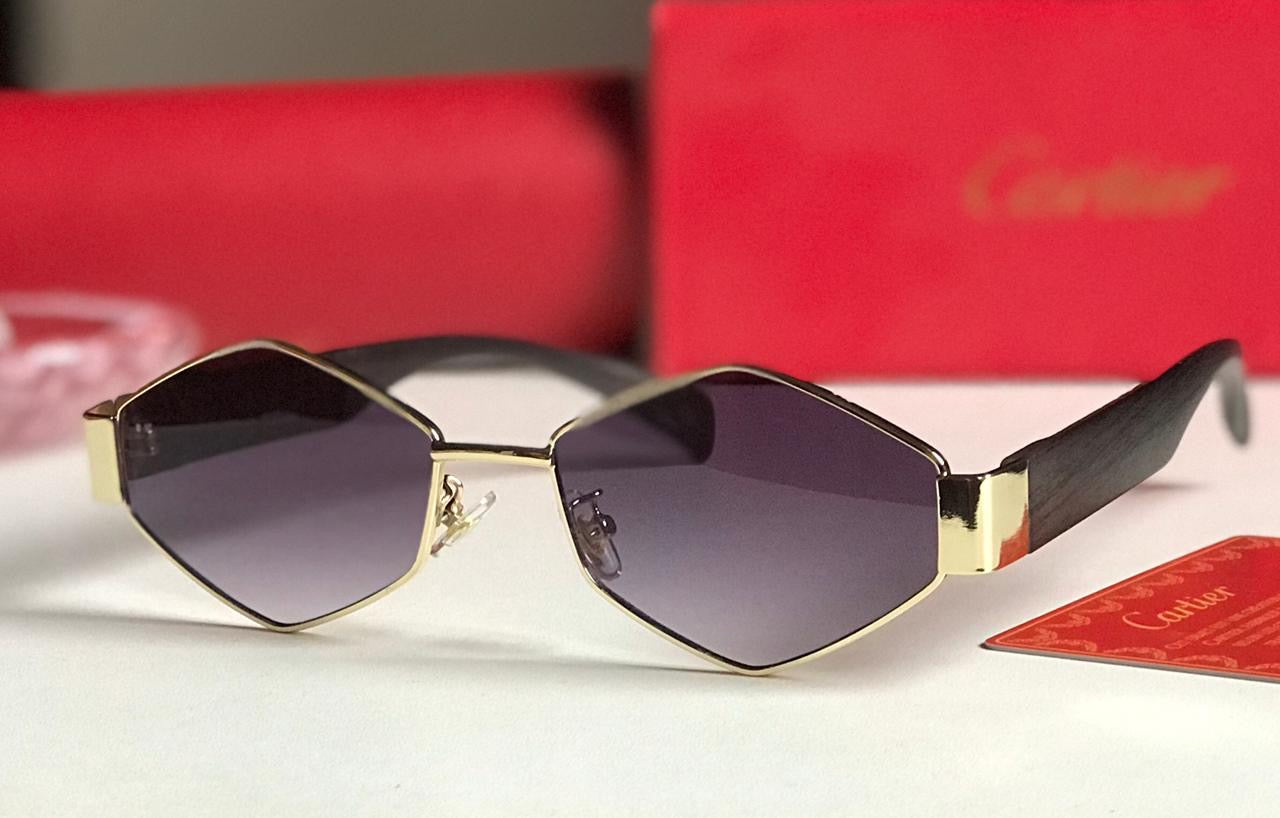 Famous brand sunglasses ( 3 shades )