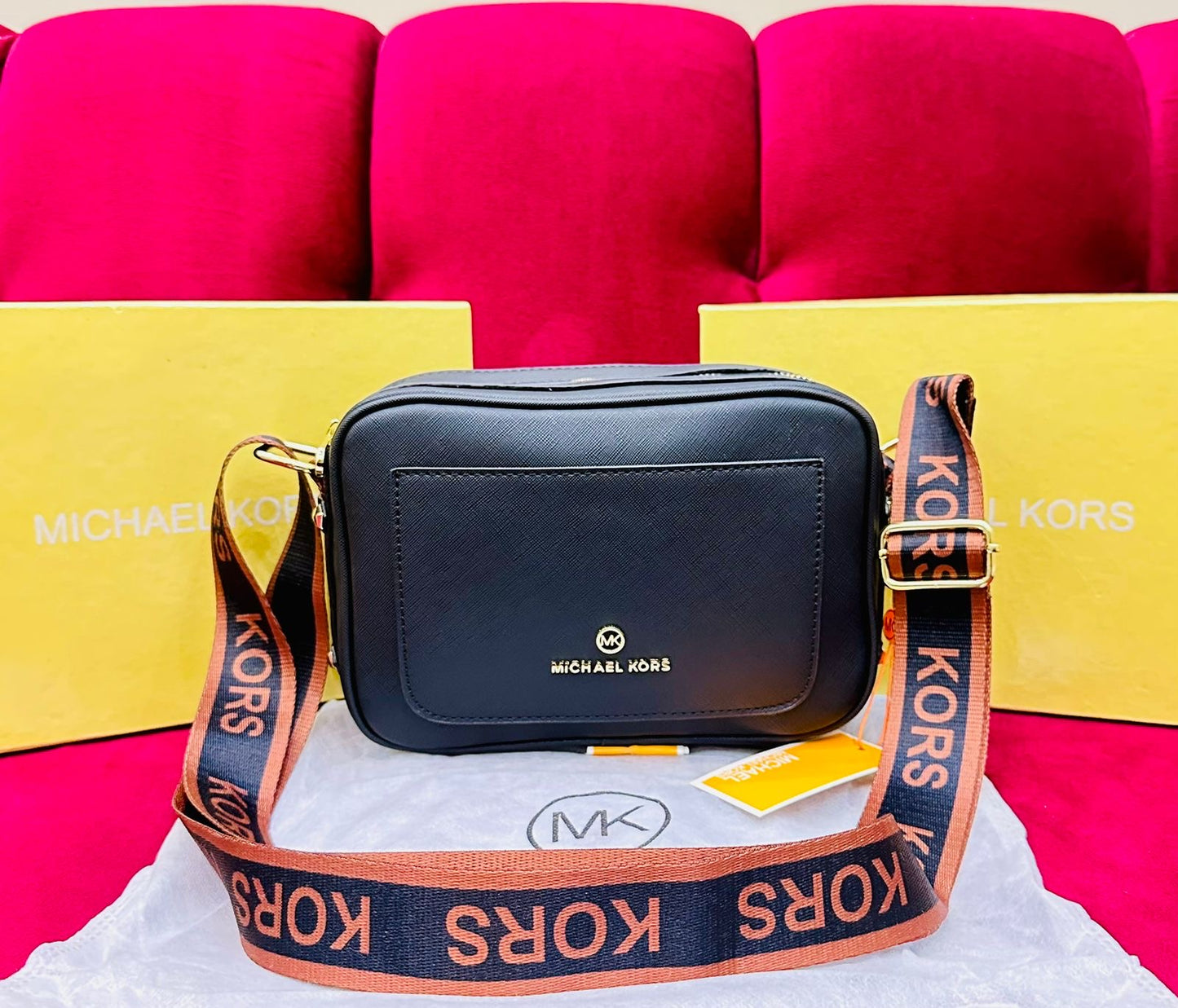 Famous brand bag ( 4 colors )