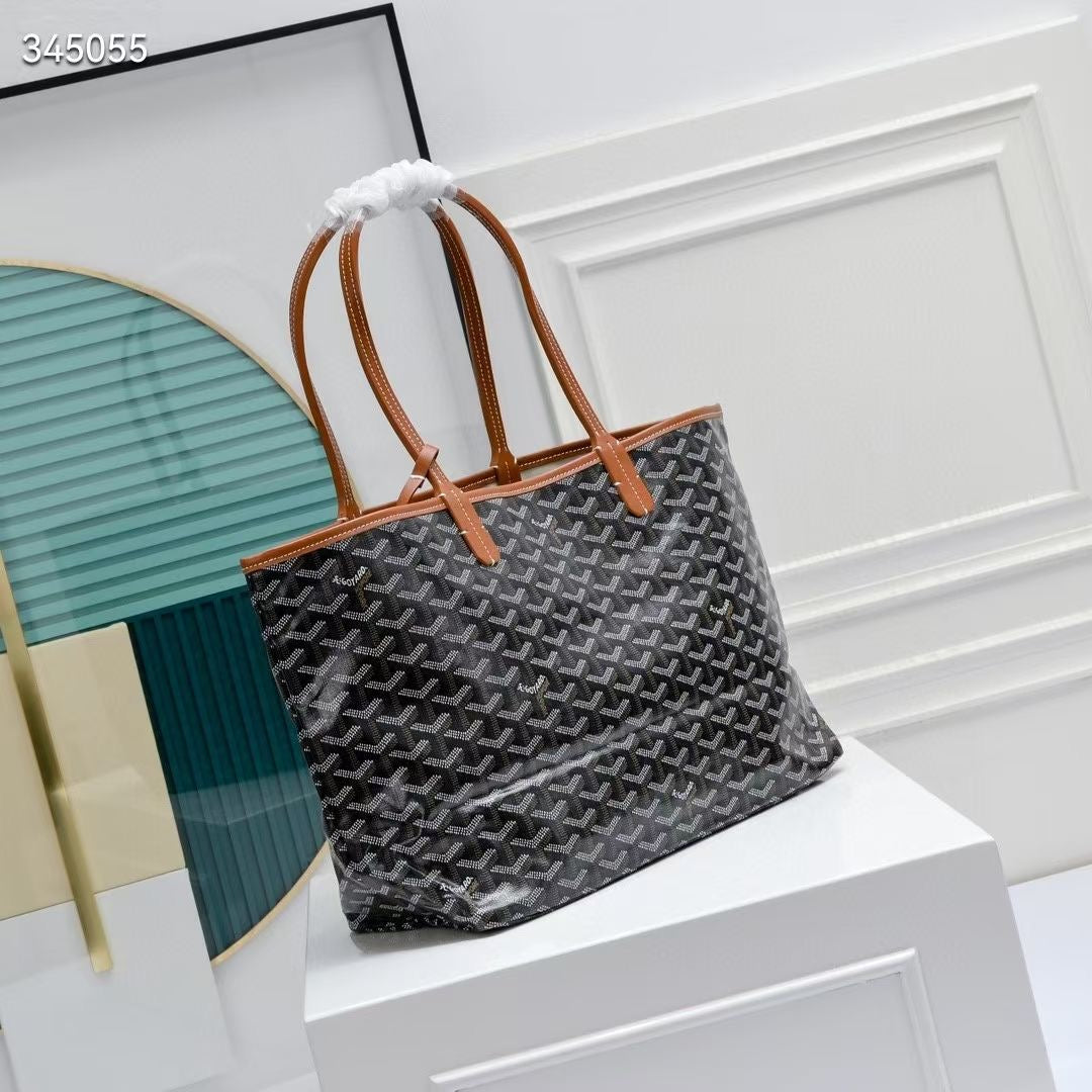 G brand bag famous brand ( Pre order )