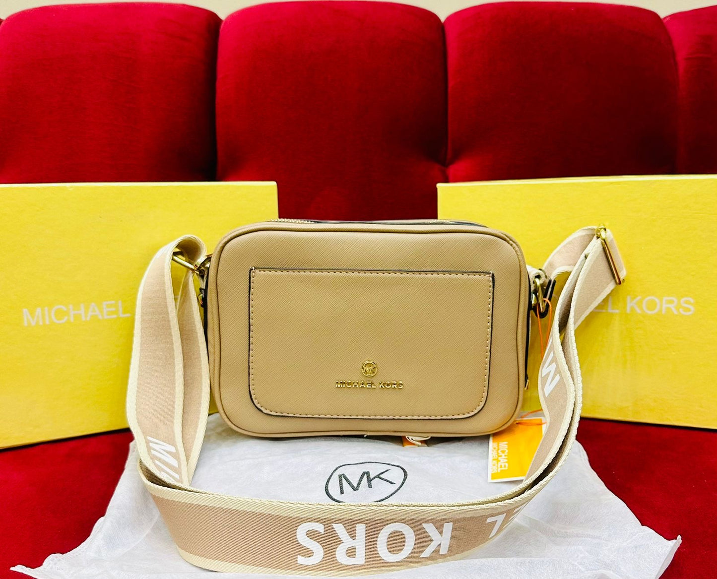 Famous brand bag ( 4 colors )