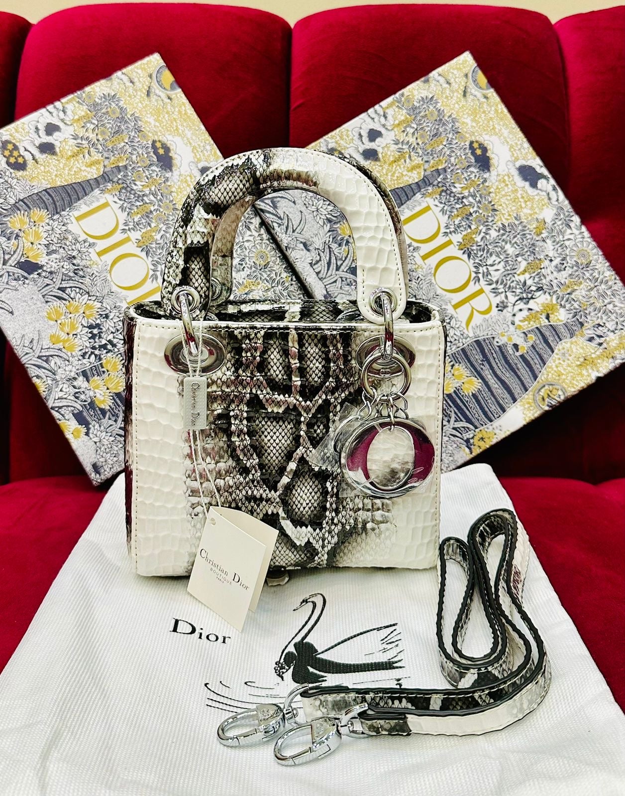 Dior bag ( 4 colors )