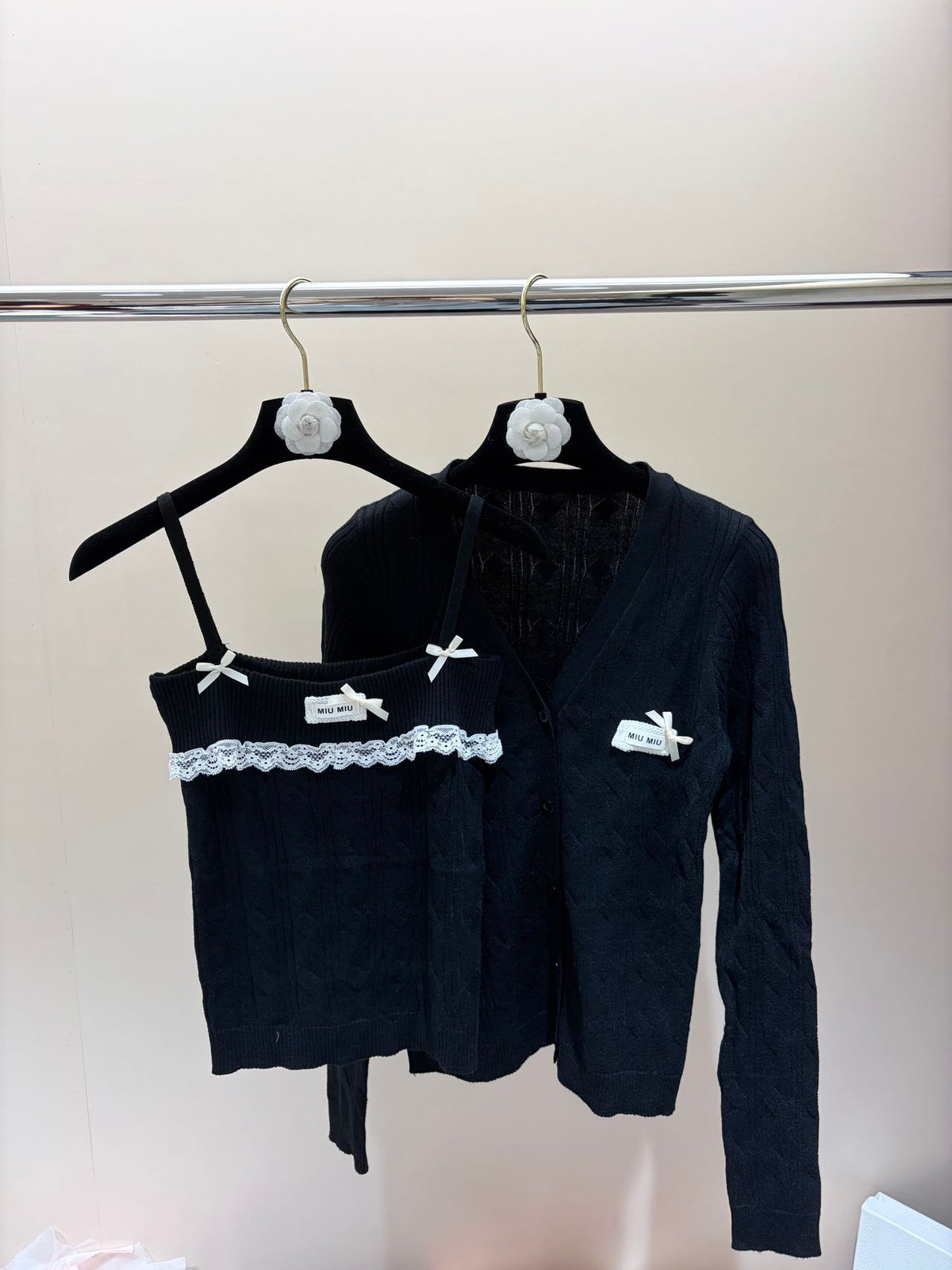 Miu Top with Long sleeve( 4 colors )