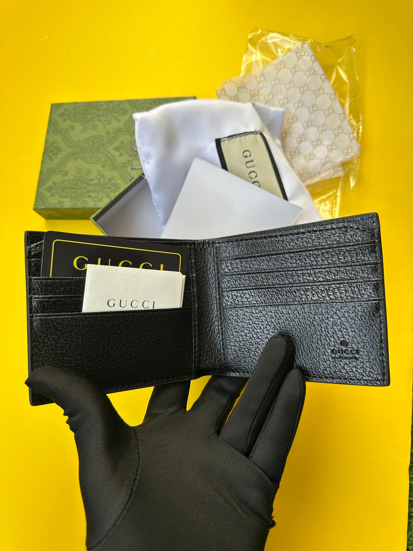 Wallet famous brand