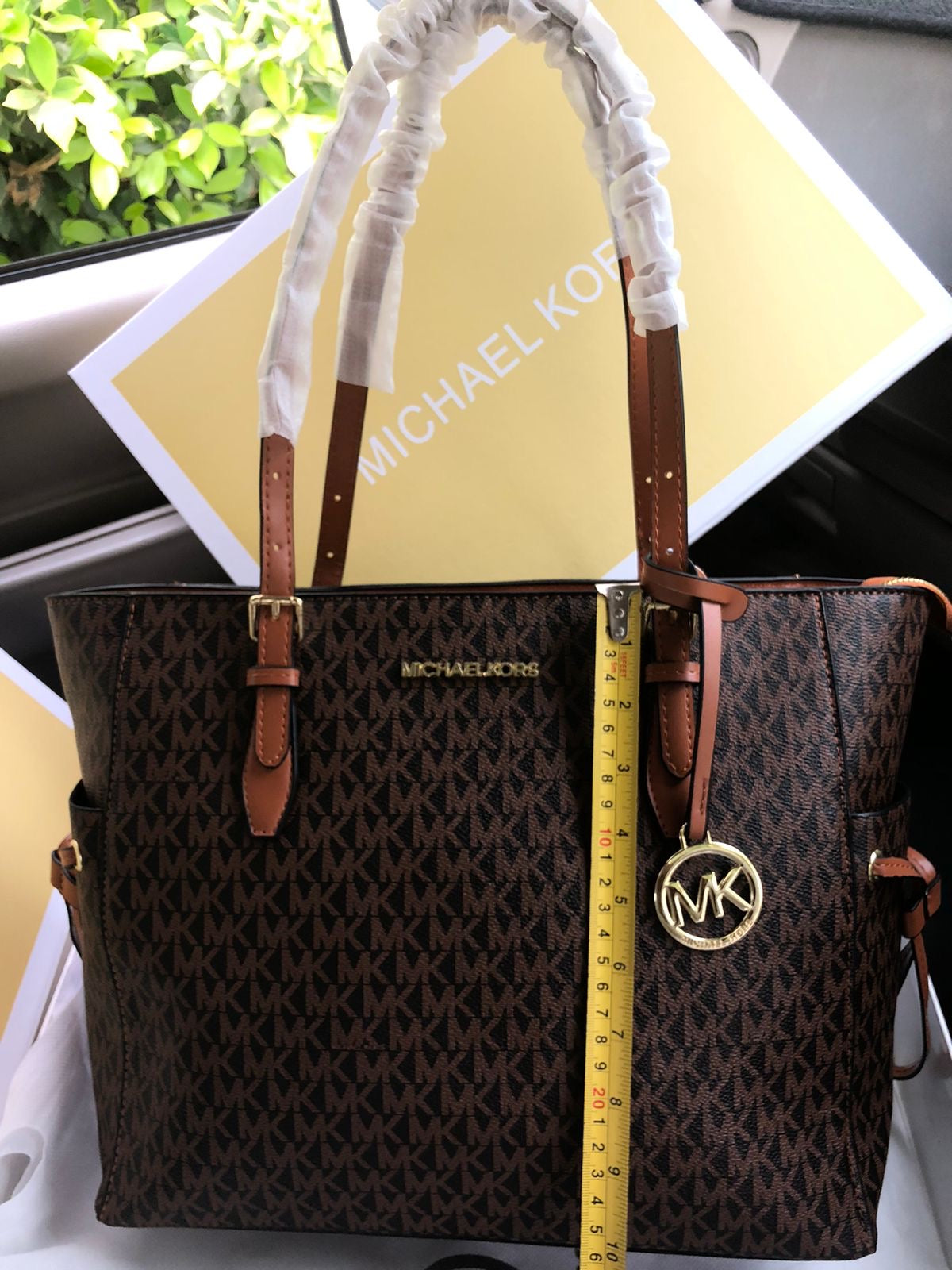 MK handbags ( 3 colors )