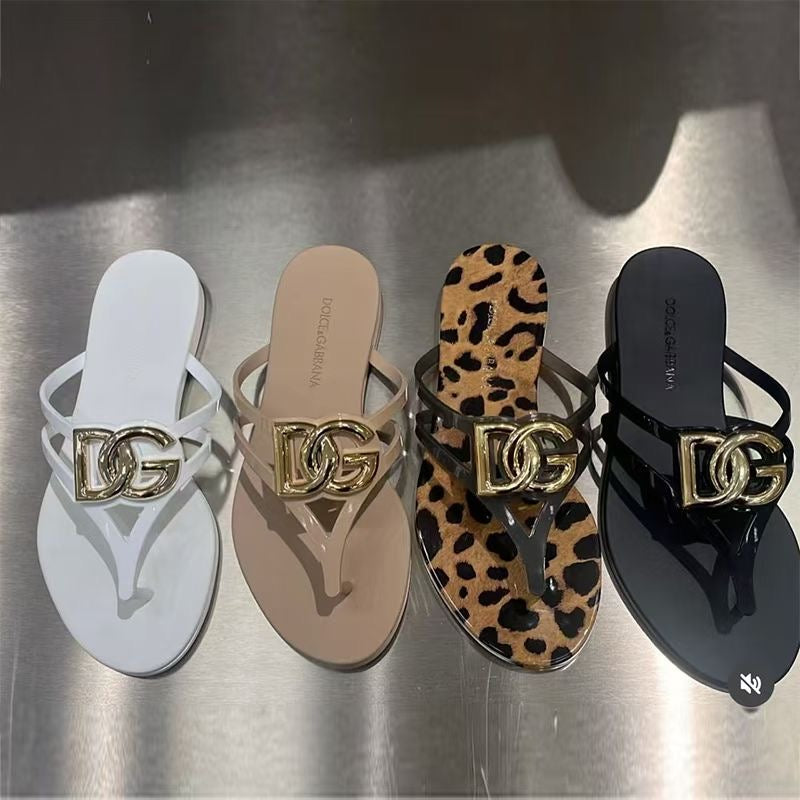 D&G famous brand flats ( 4 colors )