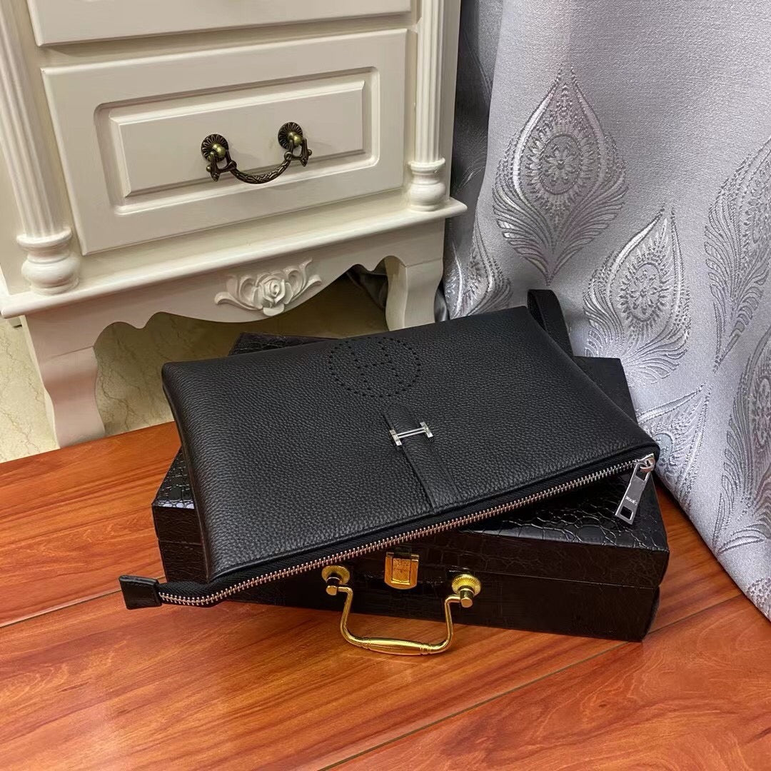 H brand pouch unisex