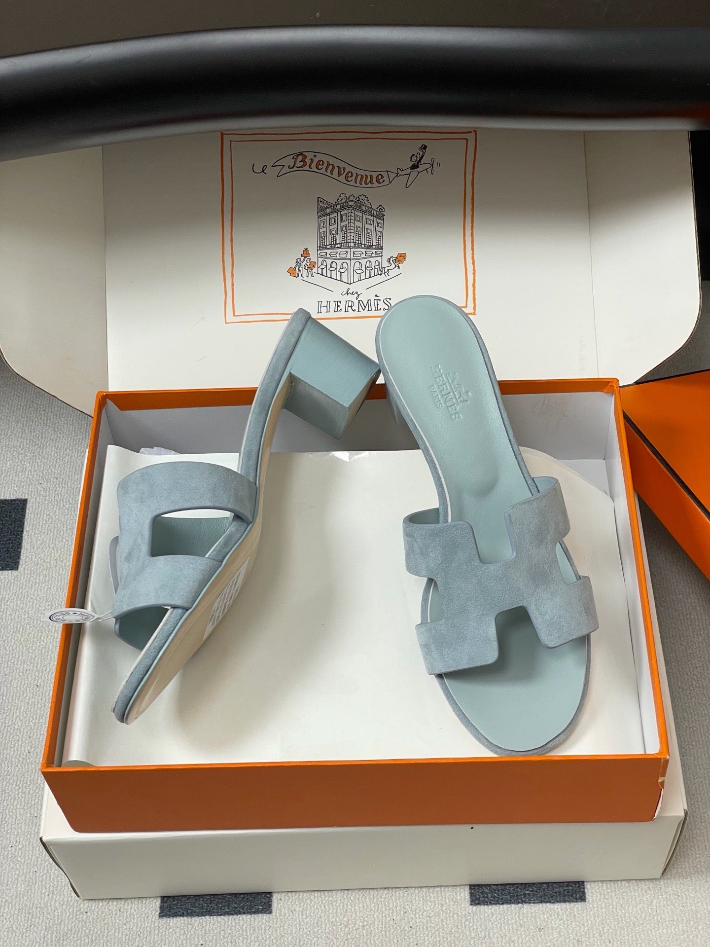 H oran famous brand slipper