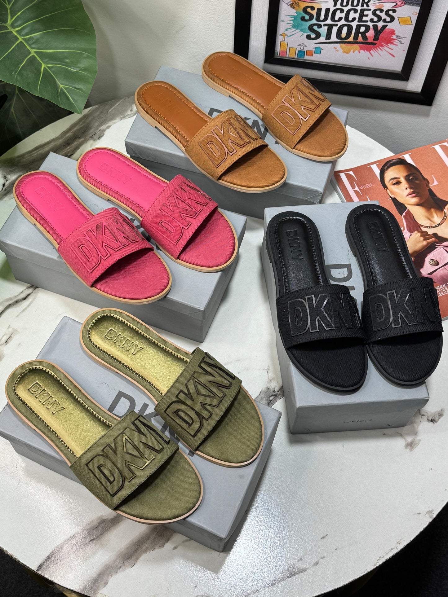 DKNY famous brand slipper ( 4 colors )