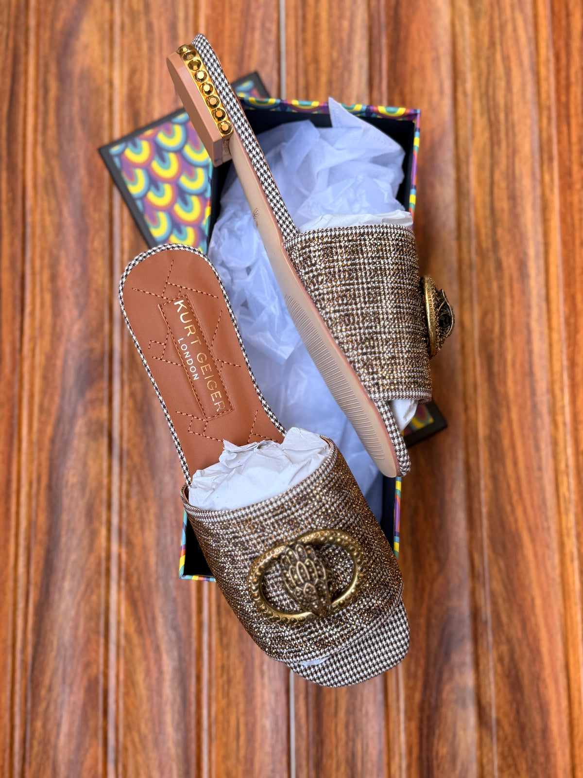 K famous brand slipper